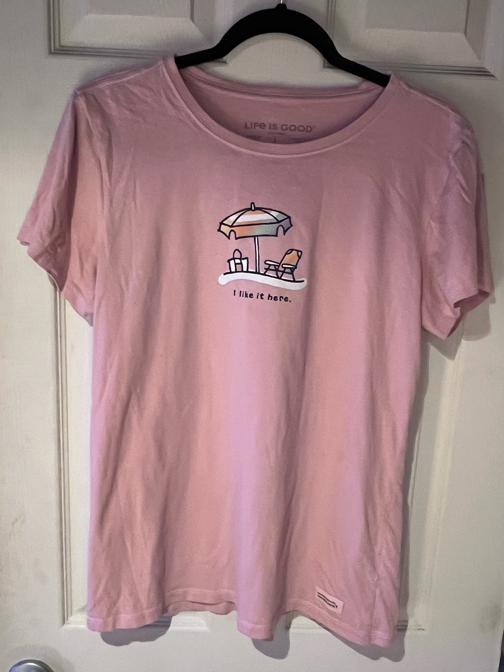 Life Is Good Women's Pink Beach Umbrella Graphic Tee